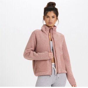 Vuori Alpine Sherpa Jacket